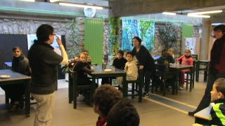 A la cantine